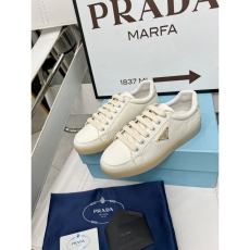 Prada Low Shoes